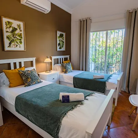 Villa 10 Luxe By Lirios Village